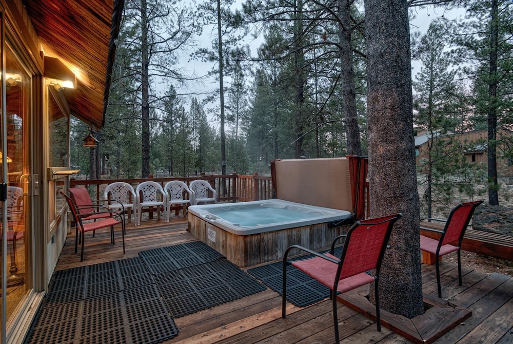 Pine Needle Lane 7