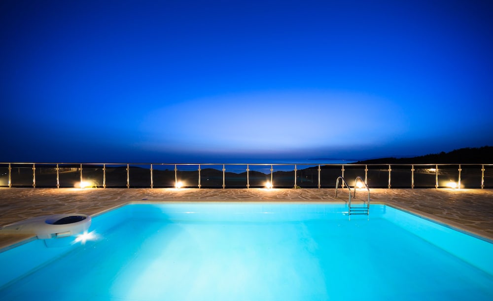 Orient Villas Traditional