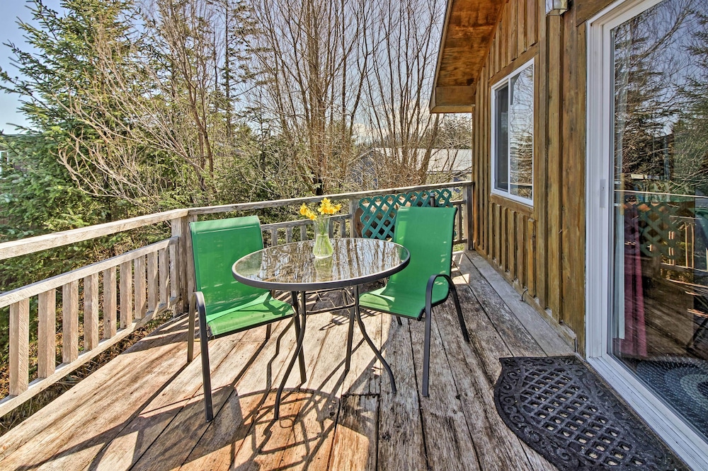 'A Room With a View' Peaceful Retreat on PoW