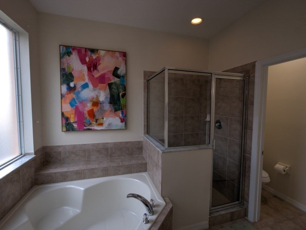 Six Bed Pool Villa In Resort -close To Disney! 6 Bedroom Villa