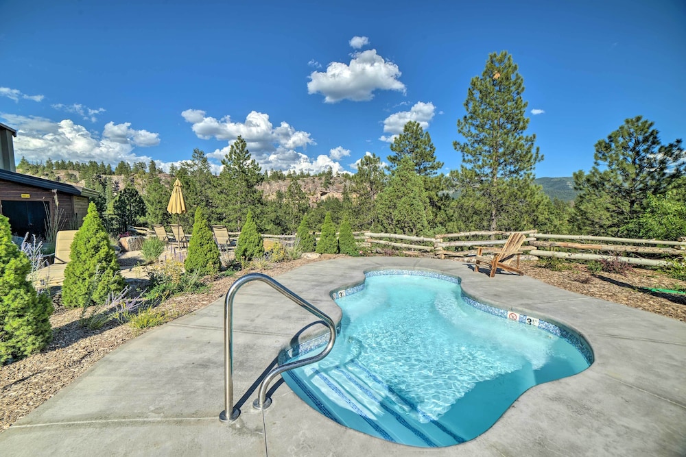 Mtn-view Gem in Durango w/ Community Perks