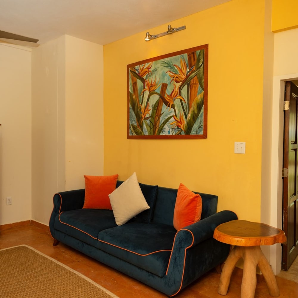 Villa Mission Bay in Belize City