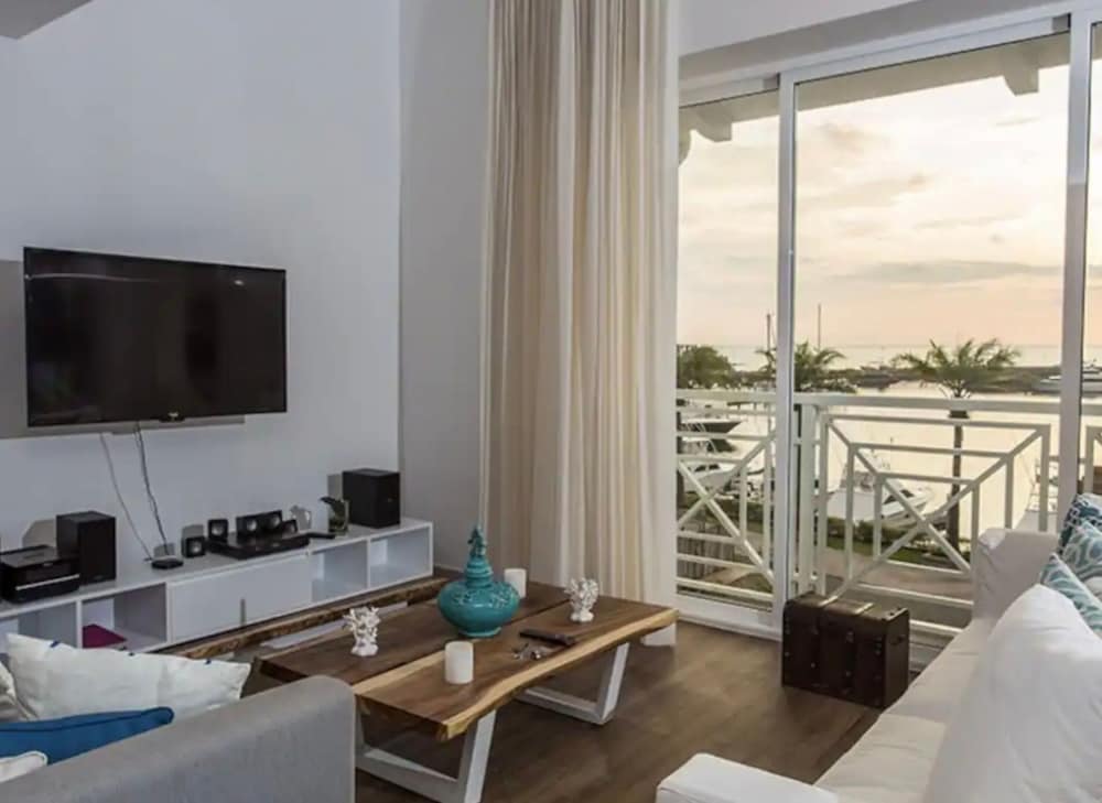 Villa conexcelente ubicación- Puntarenas
