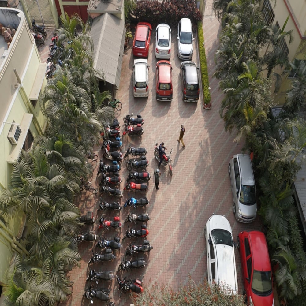 HOTEL SATKAR
