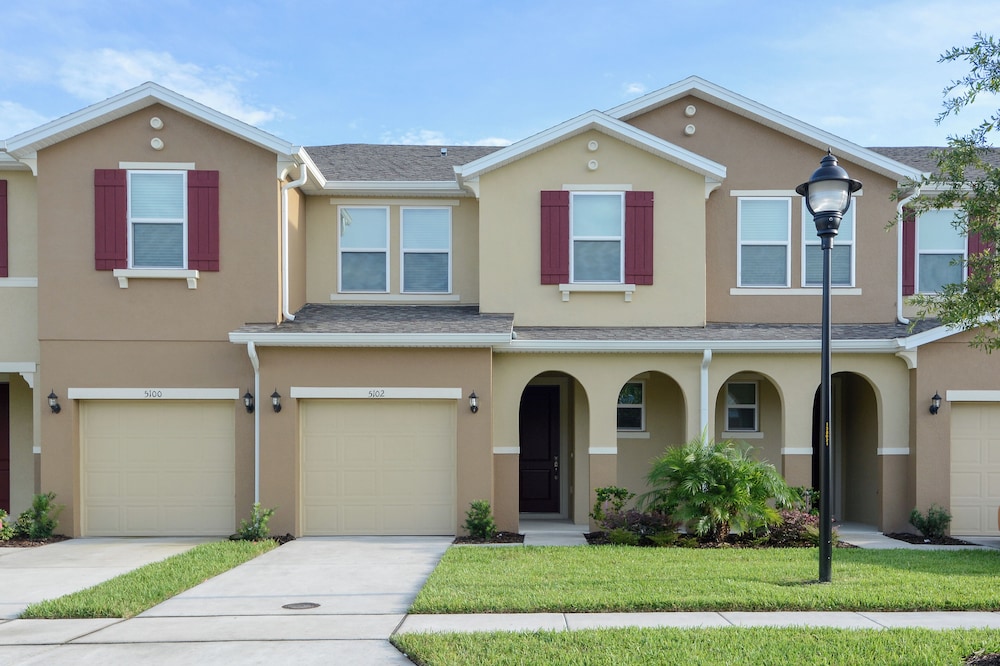 Family Friendly 4beds Close to Disney Compass Bay Resort Orlando 5102 - Image 1