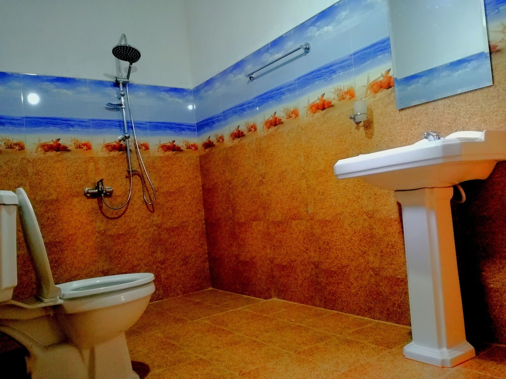 Photo 33