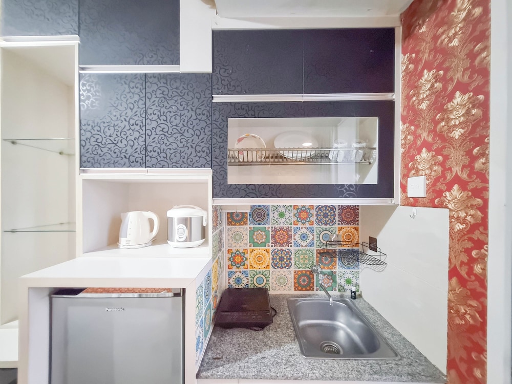 Enjoy Living Studio Student Castle Yogyakarta Apartment