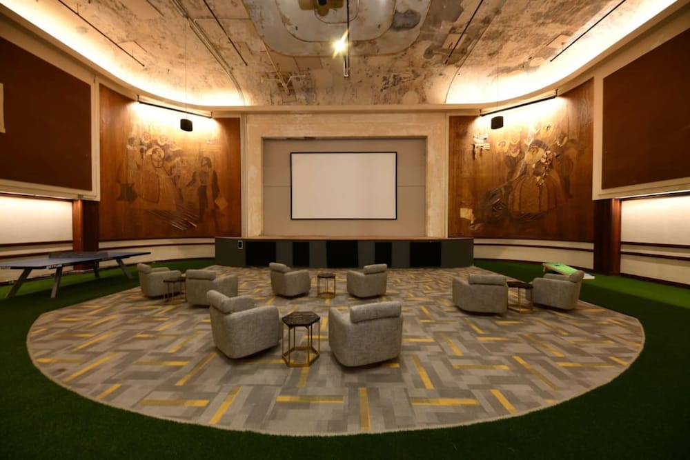meeting & event spaces