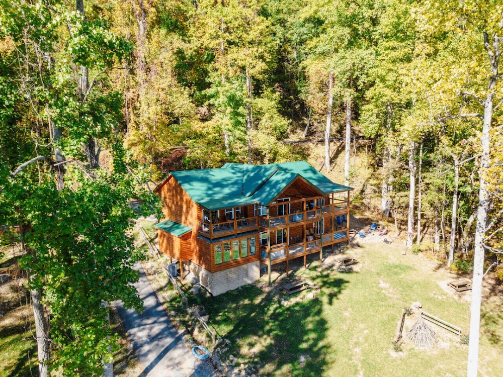 Twin Summit Resort
