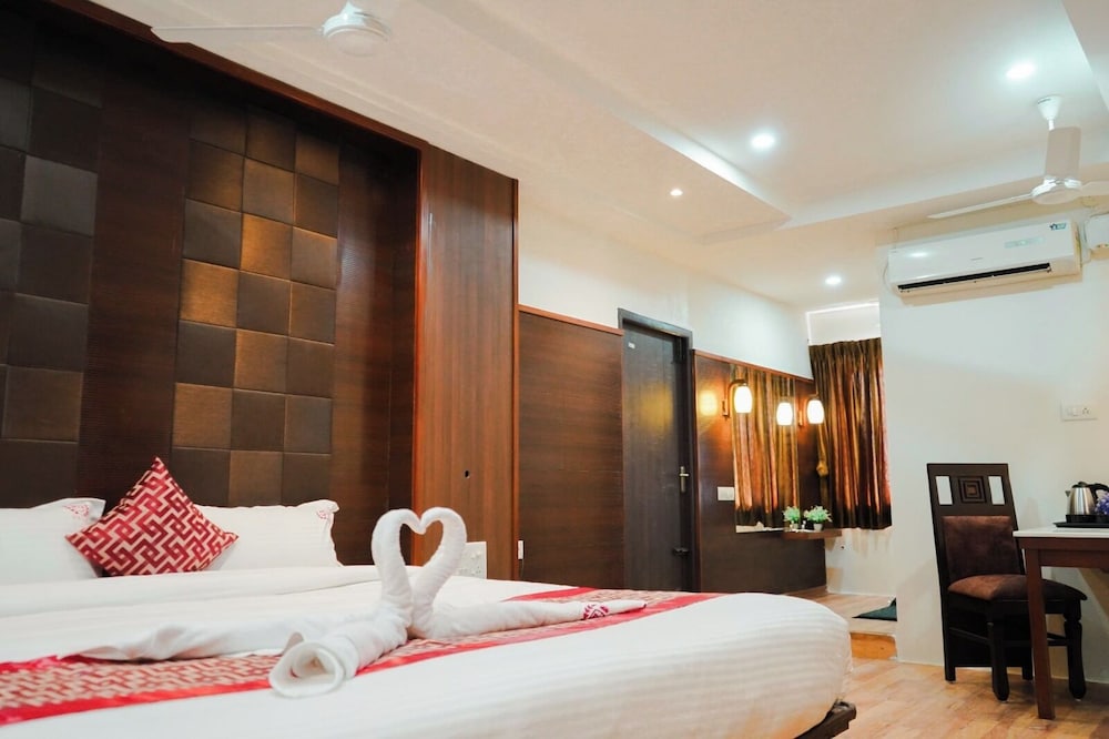RD HOTEL