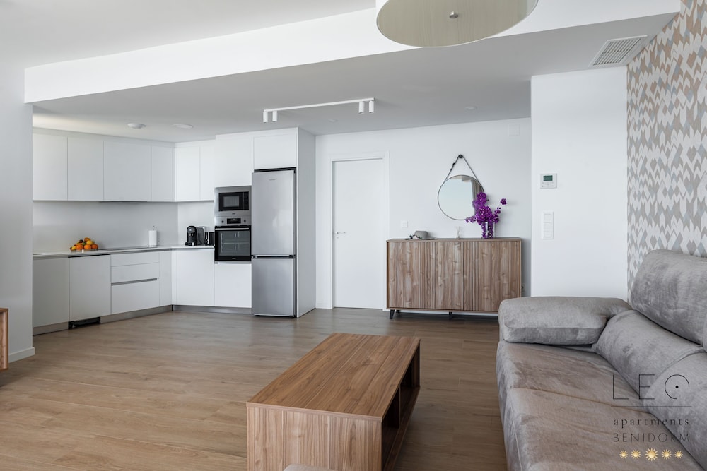 Torre Sakura By Leo Apartments