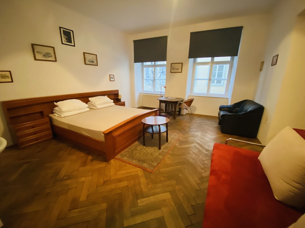 Hans-Sachs-Gasse 10
