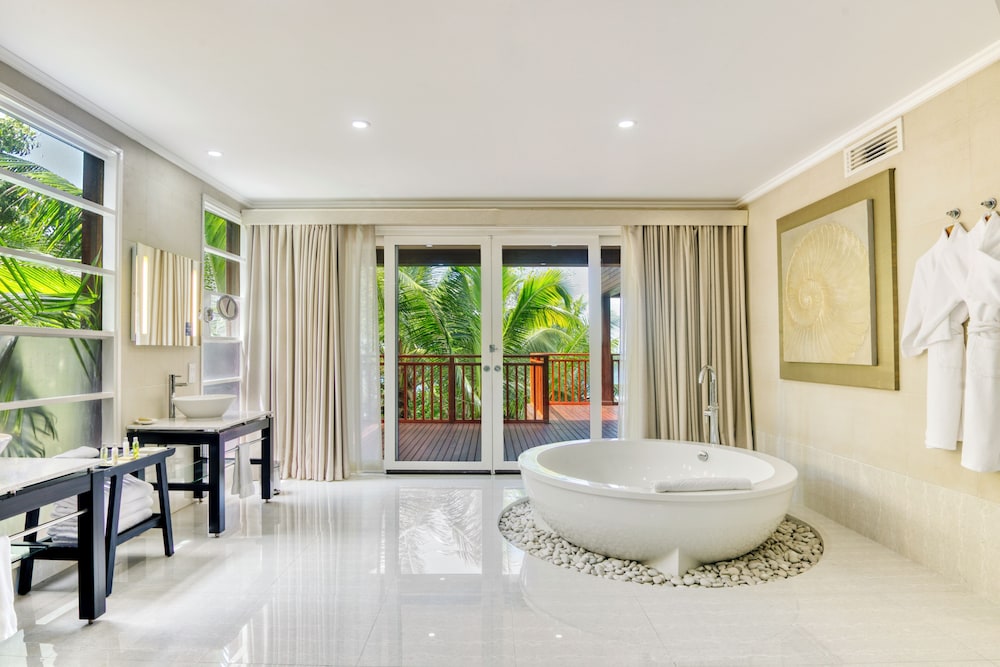 Niva Labriz Seychelles — photo 2