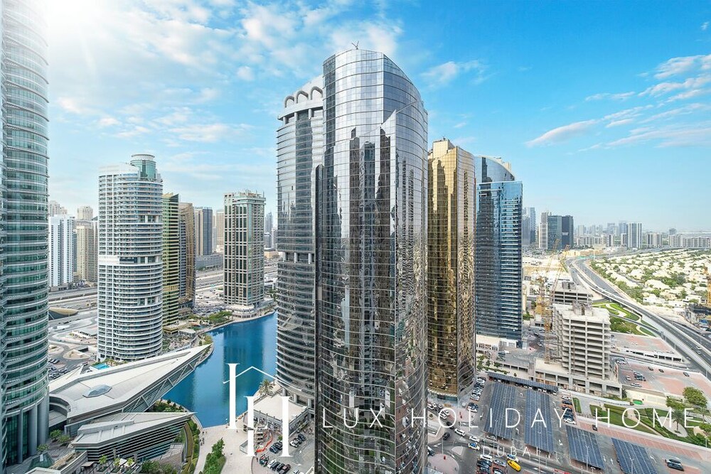 LUX The Bonnington JLT Suite 2