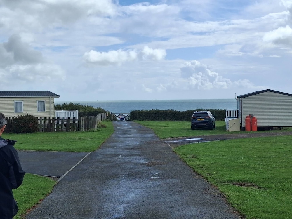 Caravan Sandhills Holiday Park Astounding Seaview