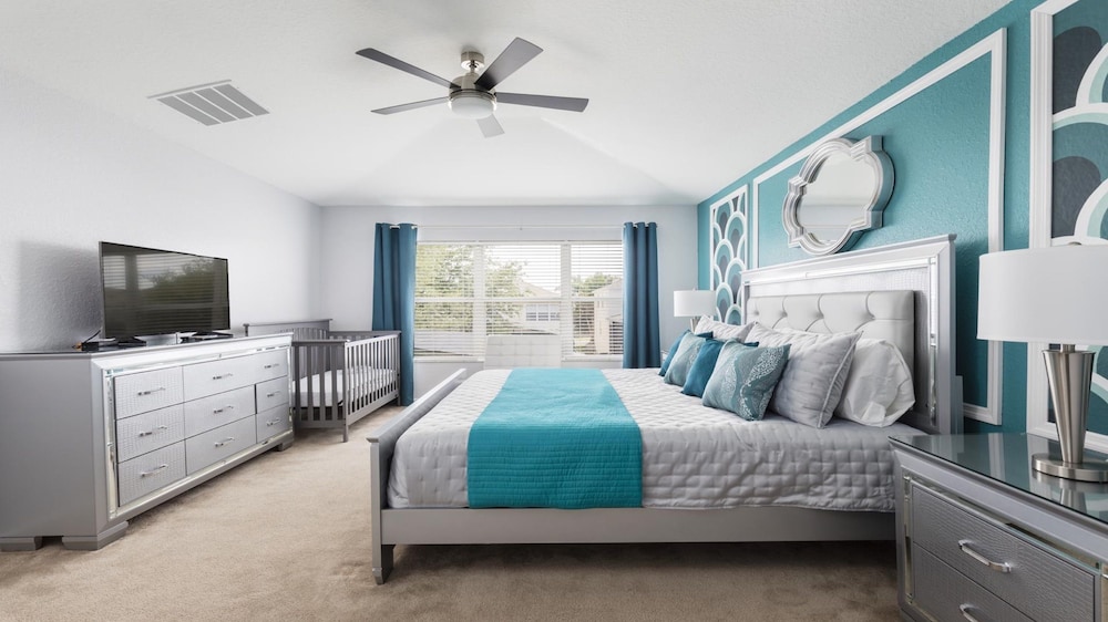 Windsor Hills by Nova - Image 3