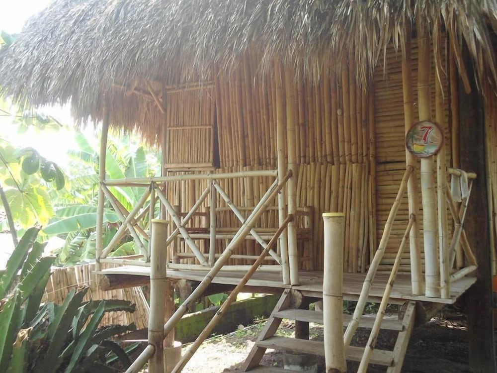 Hotel La Barca De Oro - Hostel