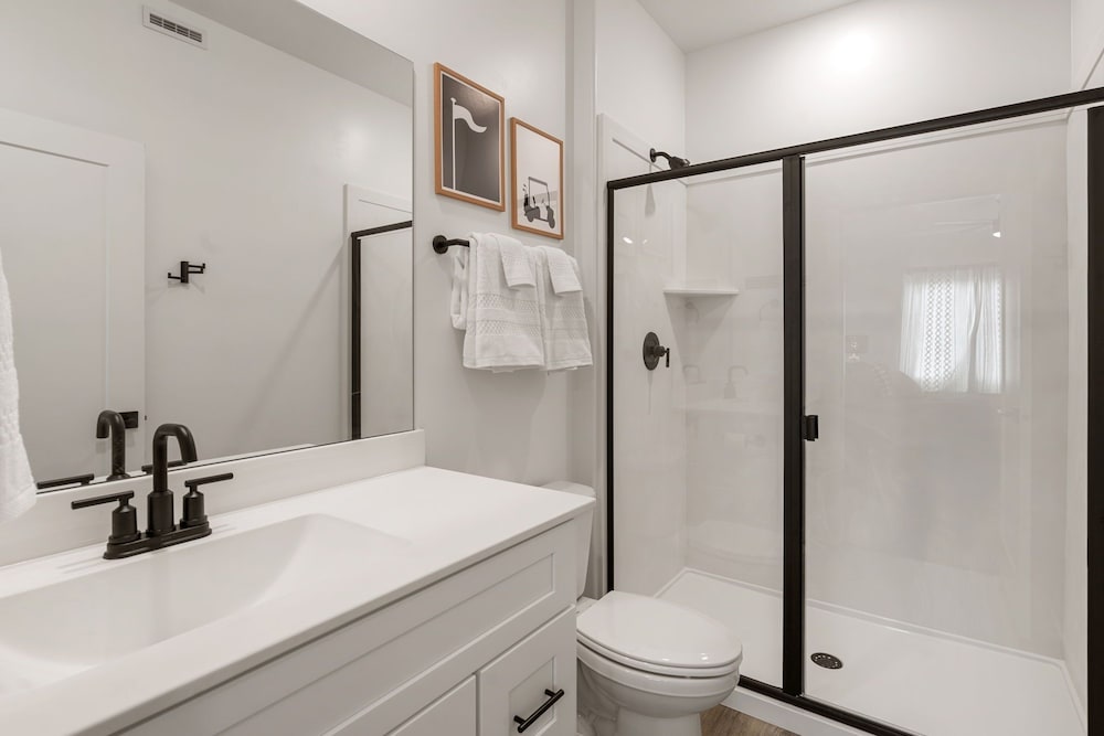 Long Drive 4 Bedroom Townhouse