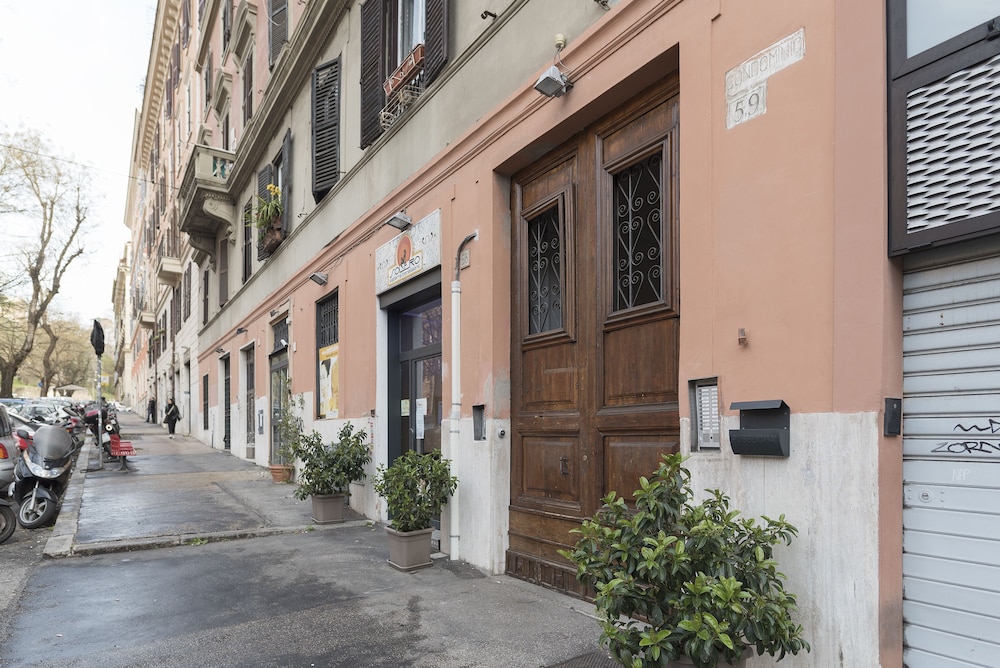 Trastevere Elegant Apartment