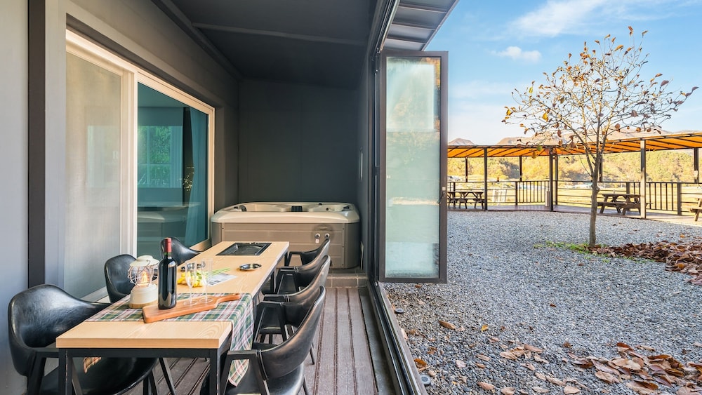 Yeongwol You and I Spa Pension