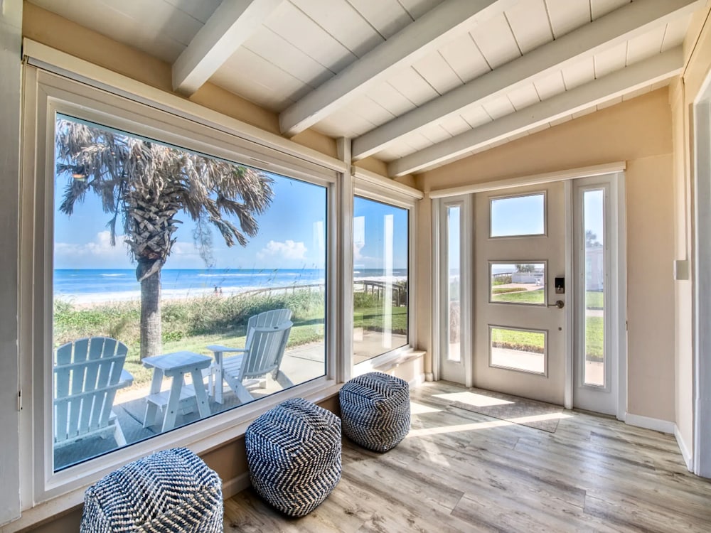 Sunrise Cottage By the Sea