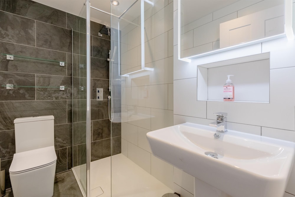 Vogue 1 Bedroom Pimlico Flat Near Victoria Station