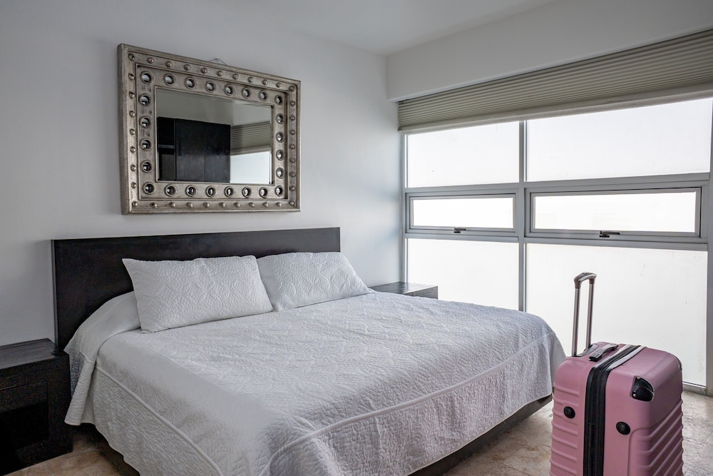 Magia Playa Penthouse 2d 3 Bedroom Condo