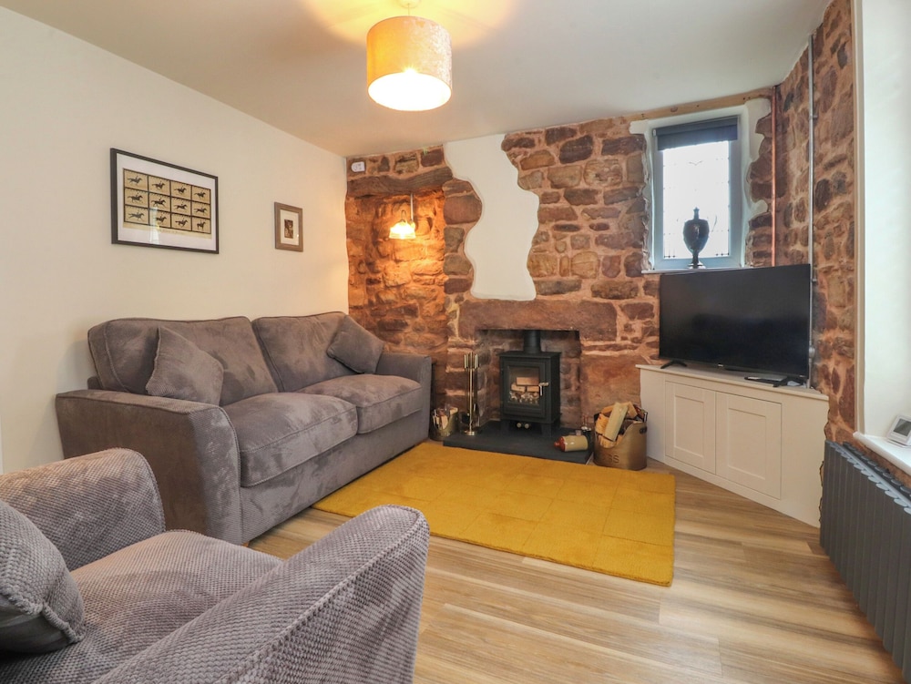 Woodman Cottage