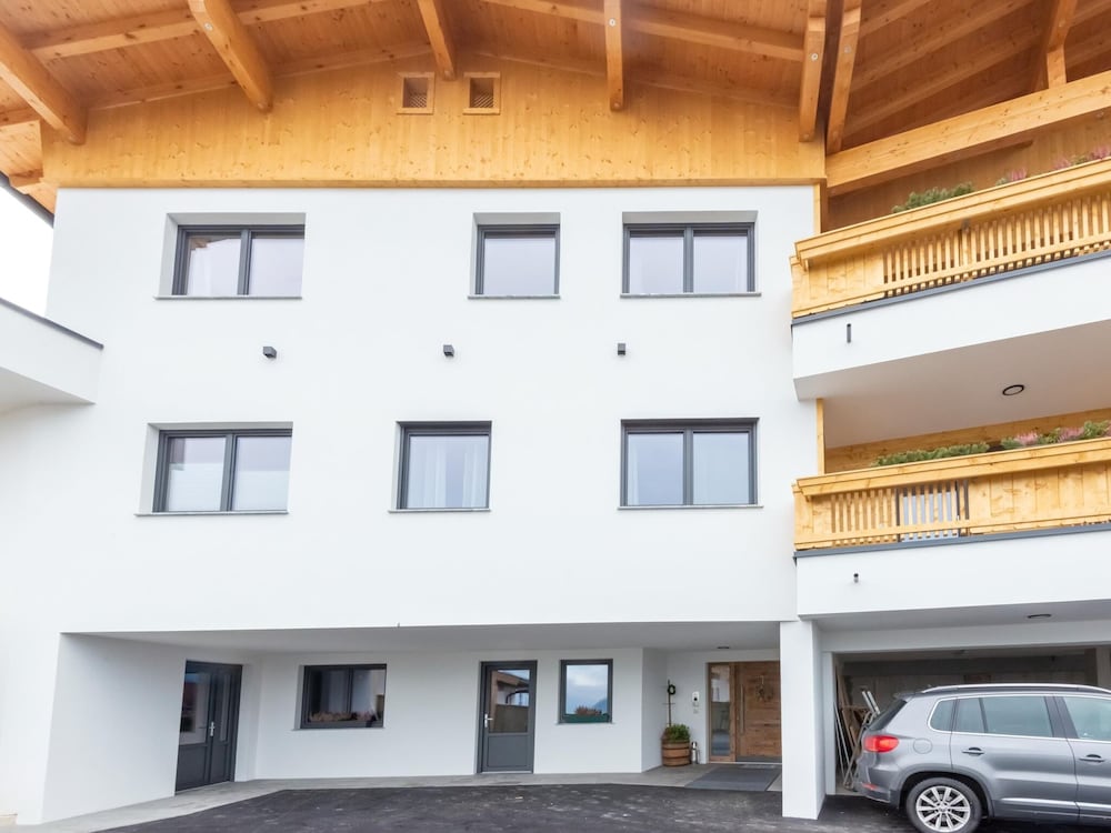 Congenial Apartment in Hainzenberg With Terrace