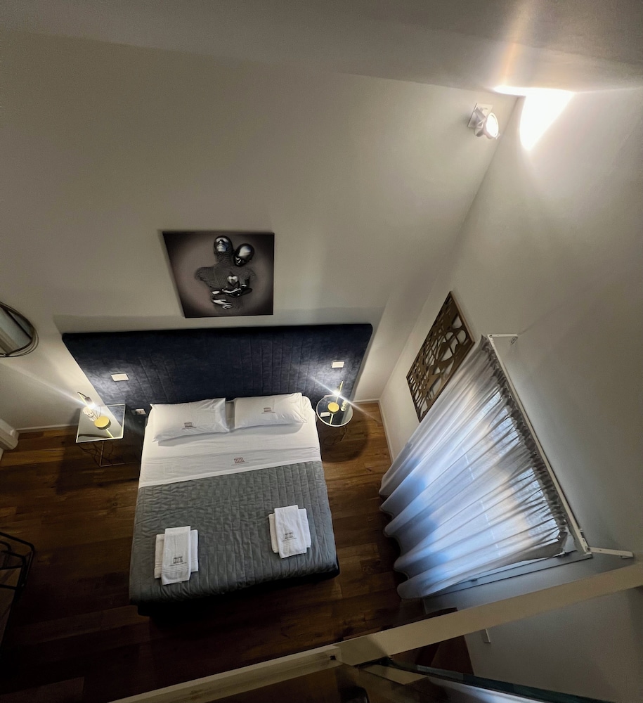 Atenea Palace Luxury Rooms