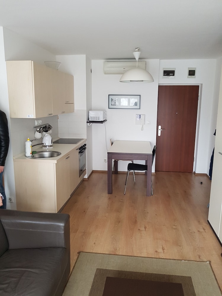 Apollo 3 Apartman view 4
