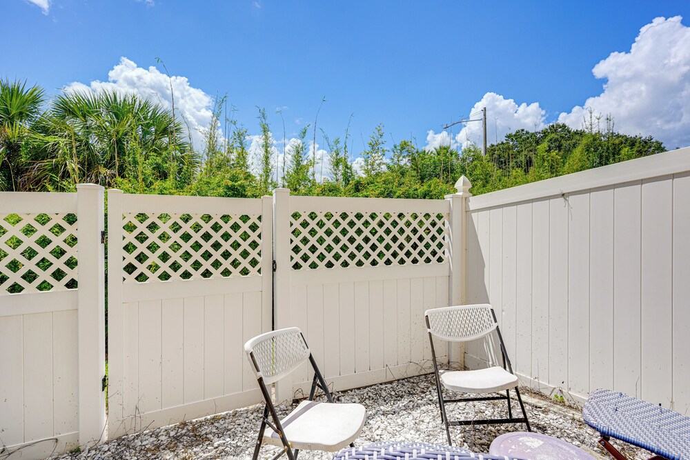 4 Mi to Disney! Family Townhome w/ Pool Access view 3