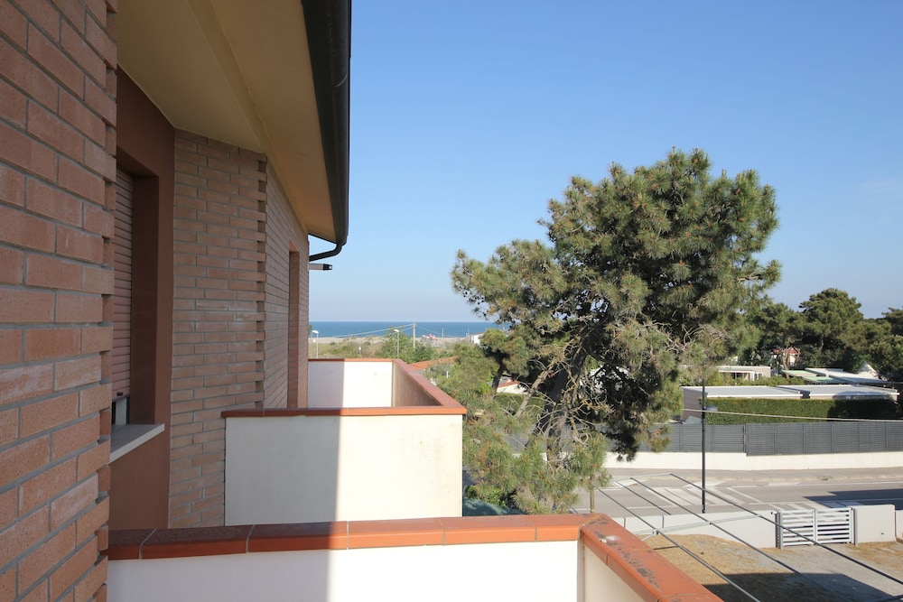 Apartment 150m From the Beach