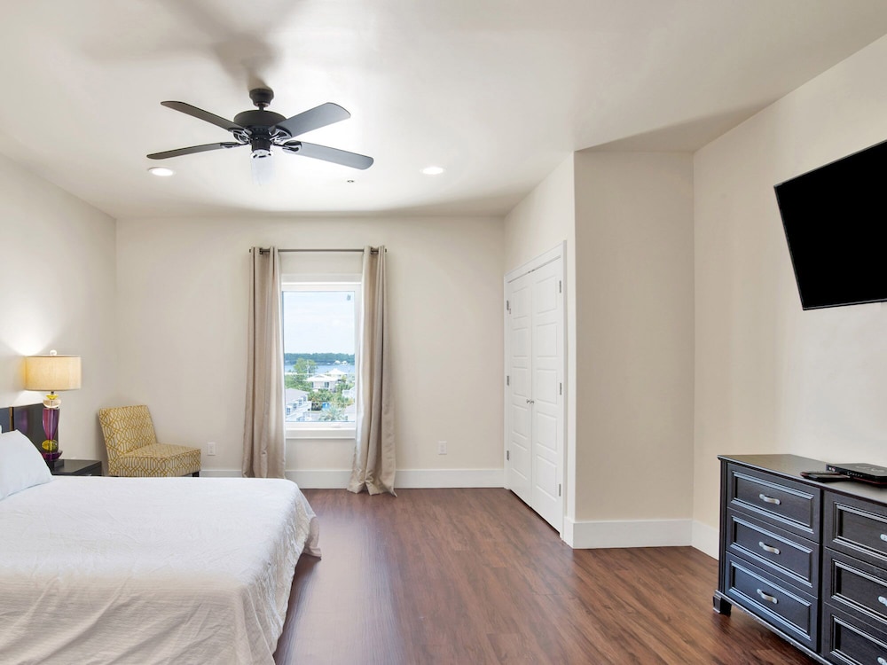 Caribe East by Southern Vacation Rentals view 5