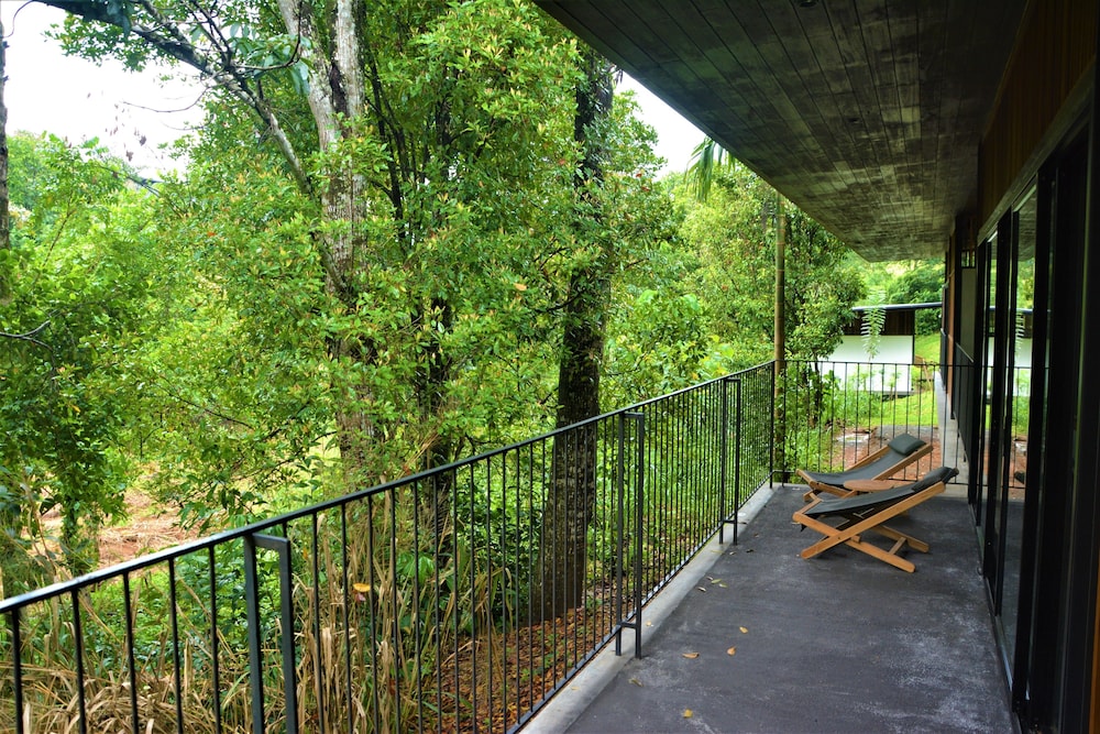 Santani Wellness Kandy 11