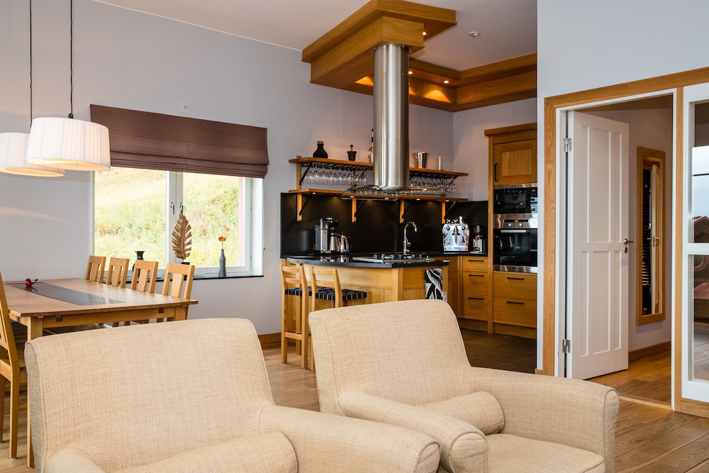 Åre Travel – Tottbacken Peak Performance Mountain House view 2