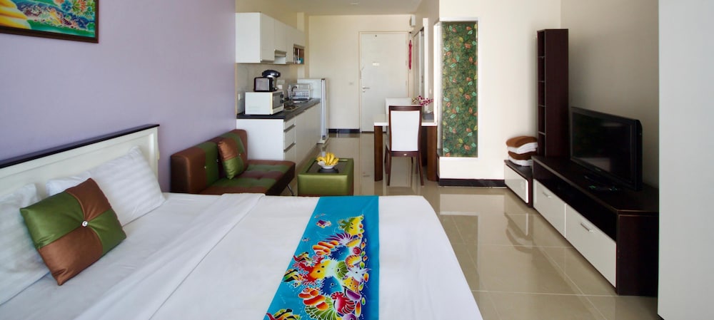 At Sea Condo