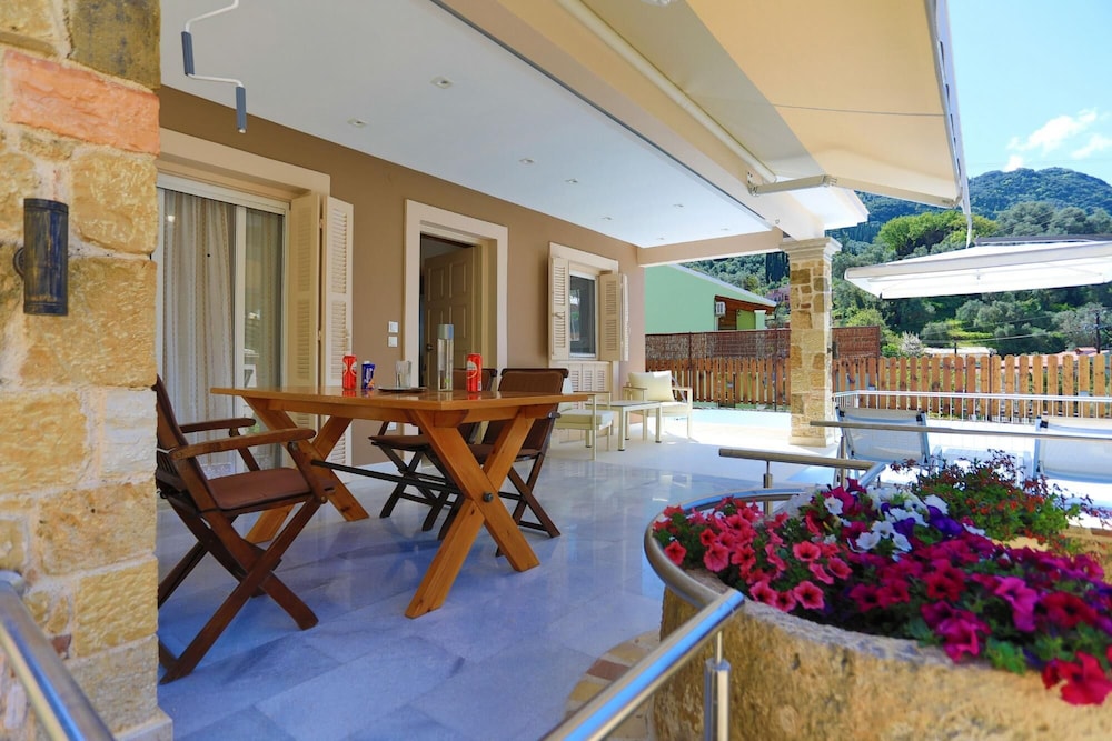 Villa Kadith in Agios Gordios
