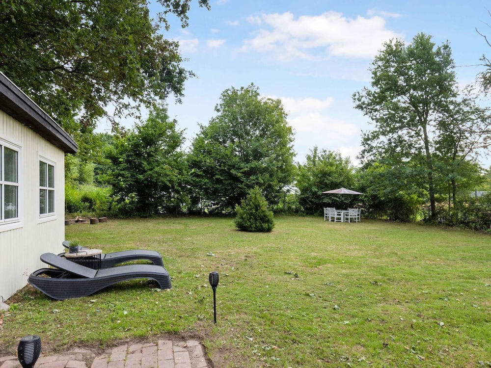 5 Star Holiday Home in Faxe Ladeplads