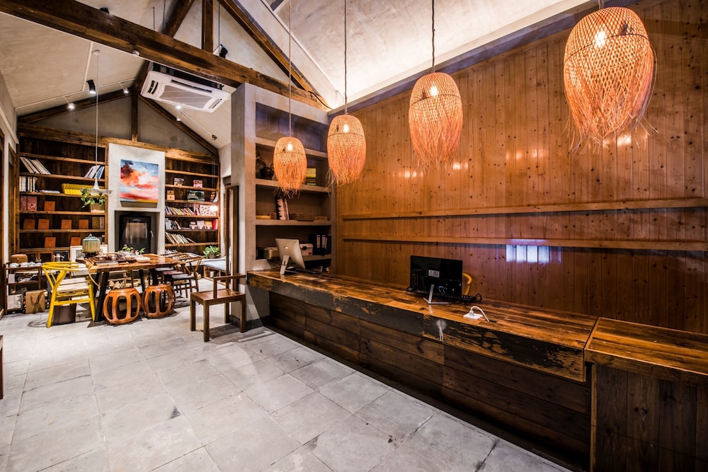 Go Native Downtown House Ningbo