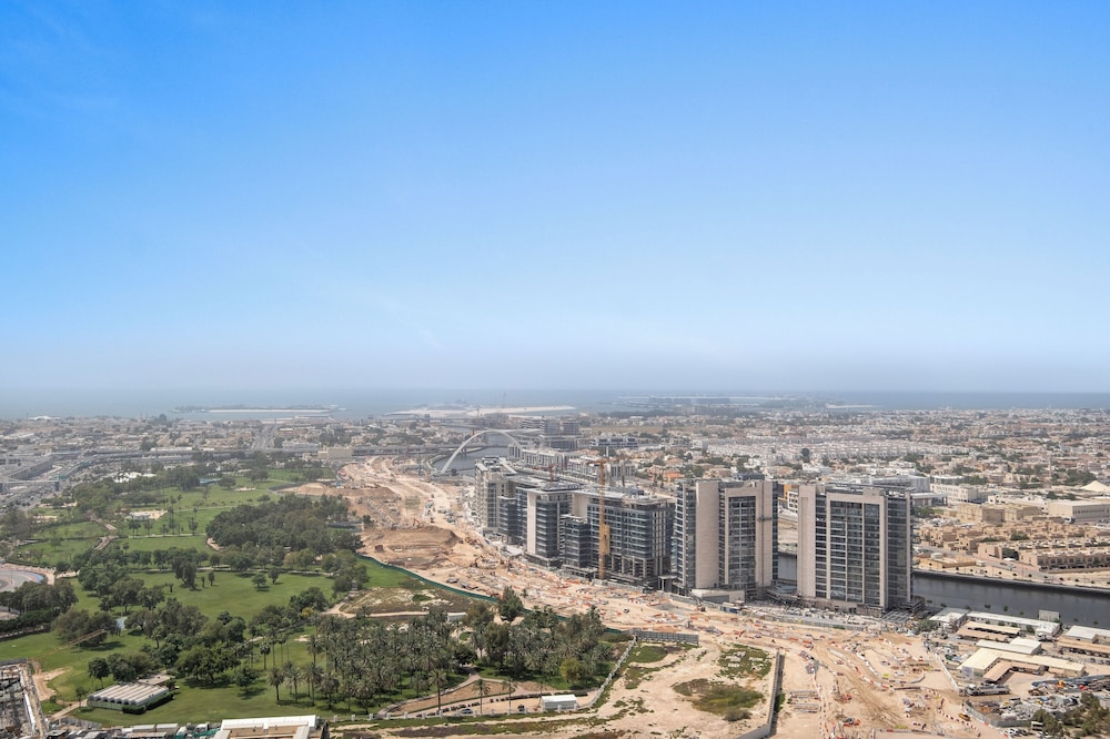 Silkhaus Aykon City Towers