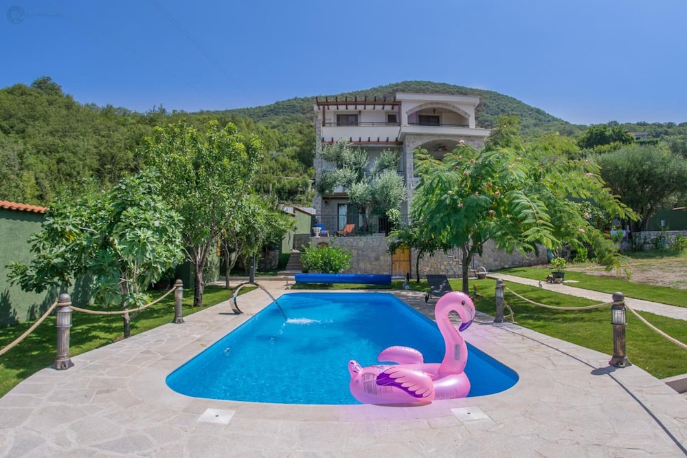 Villa Marco Polo With Swimming Pool view 5