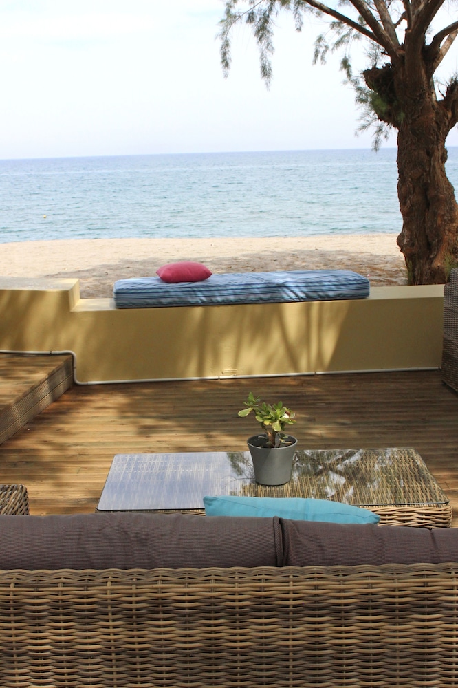 Effi Apartments