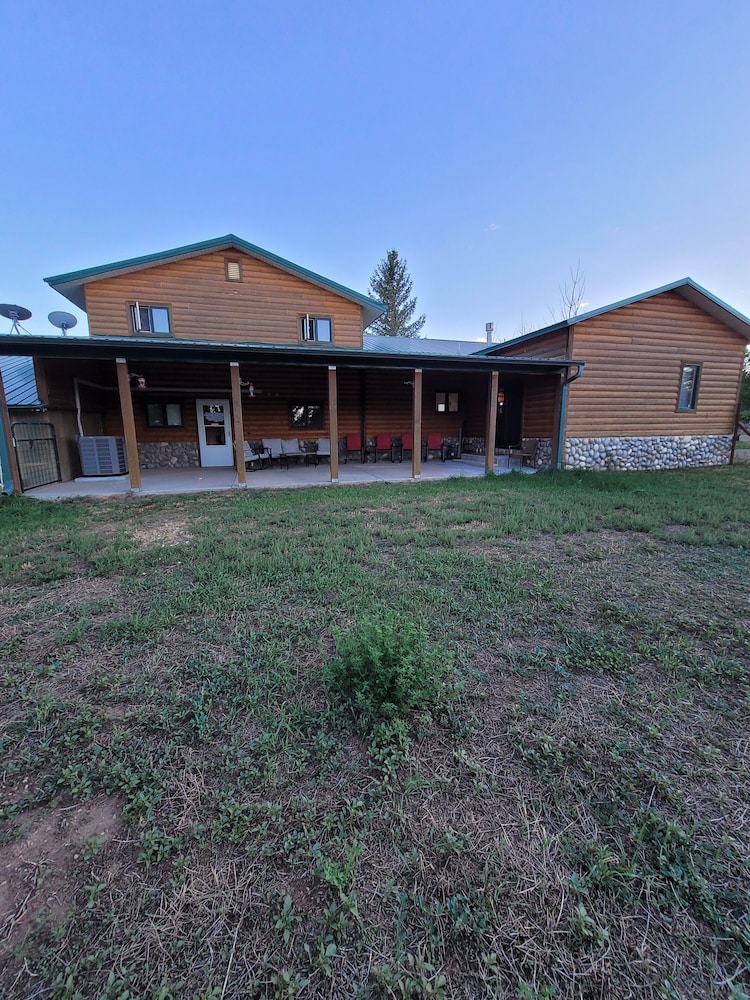 Grandote Lodge view 5
