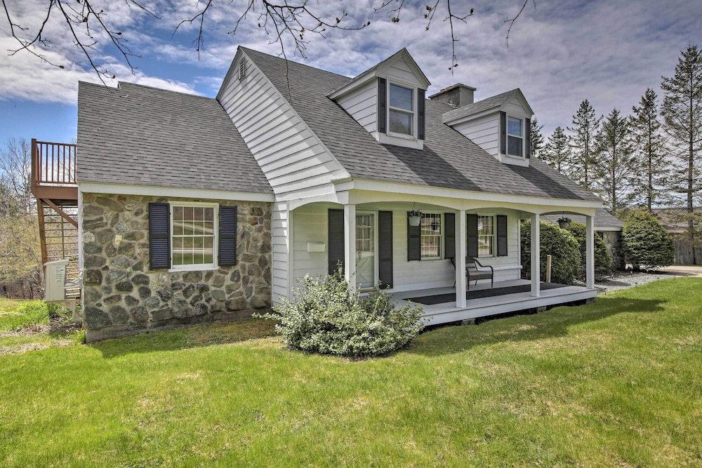 Colonial Home in Bucksport w/ River Views!