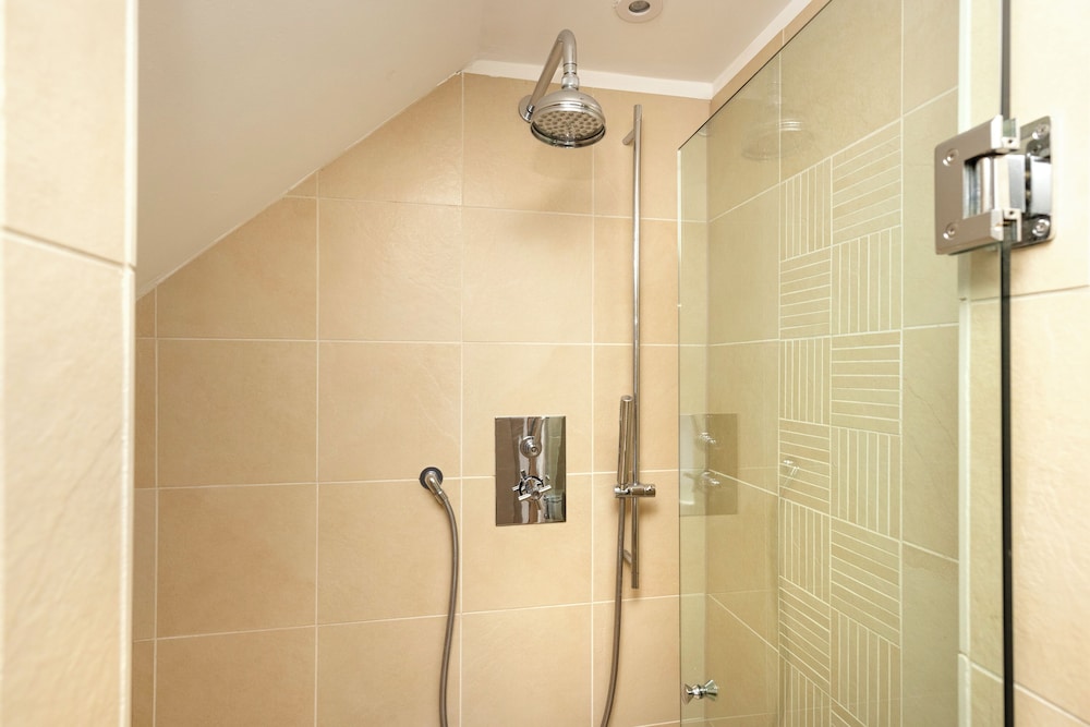 Superb Flats in the Heart of Edinburgh