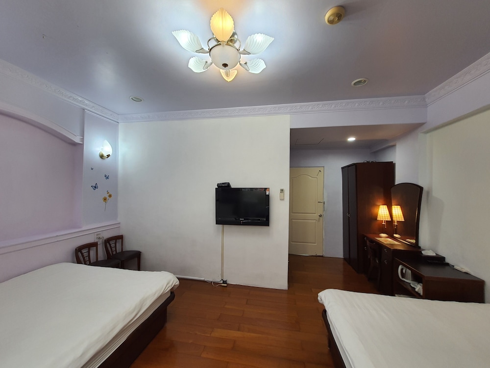 Dongshan River Left bank B&B