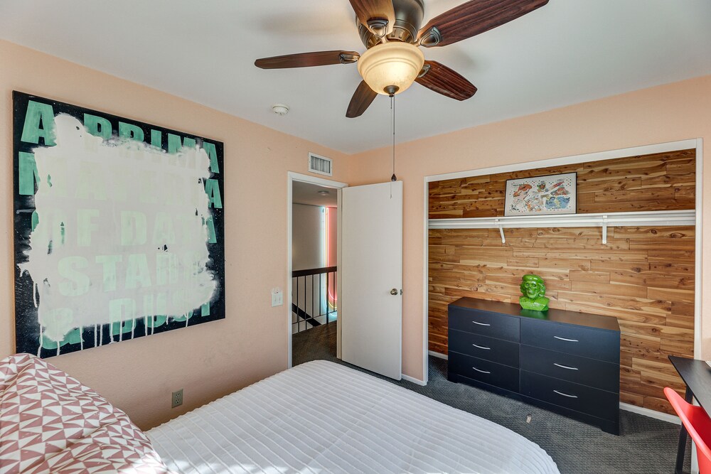Stunning Tempe Home w/ Pool - Near ASU Campus! view 2