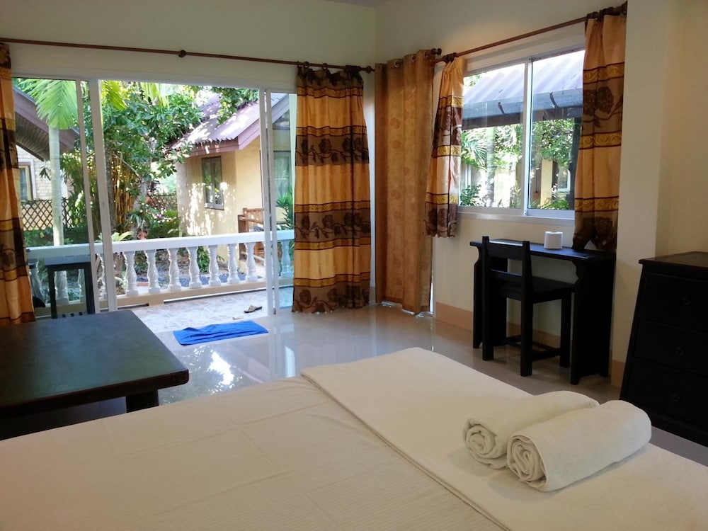 Baan Bamboo Resort