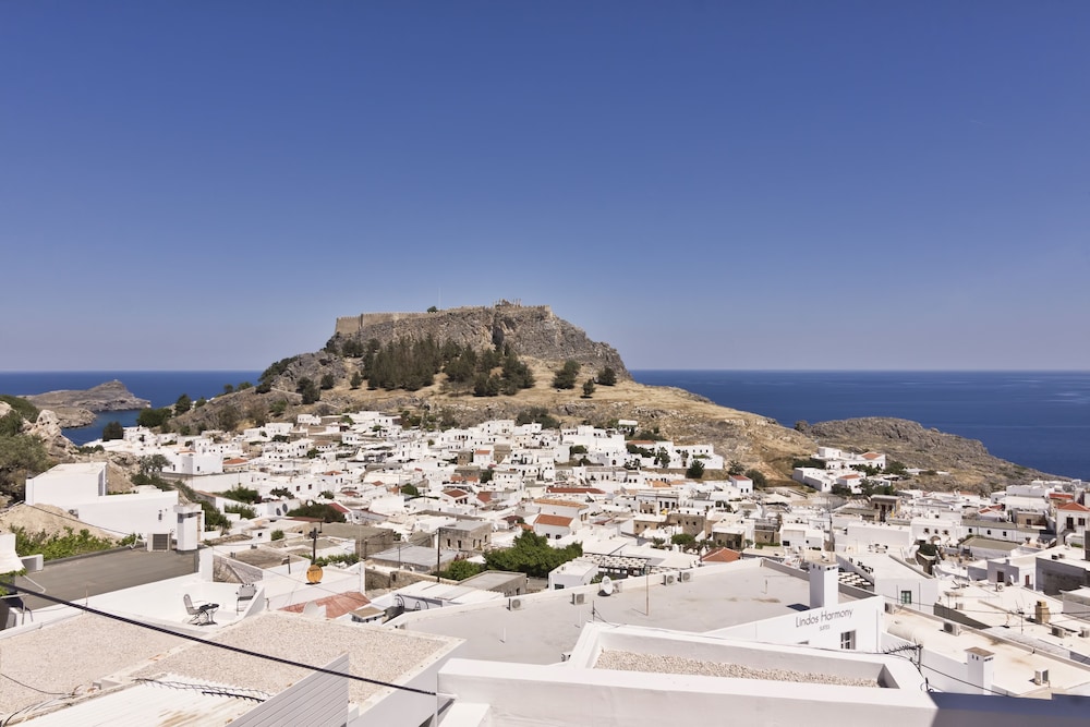 Lindos Comfy Suites